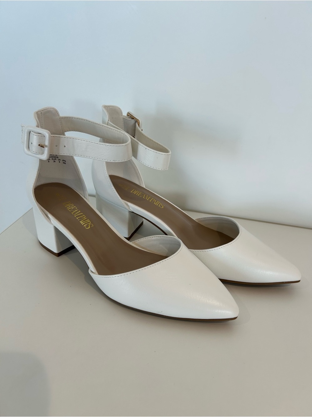 NIB ANNEE White Pointed Toe Block Heel Wedding Pumps Size 8